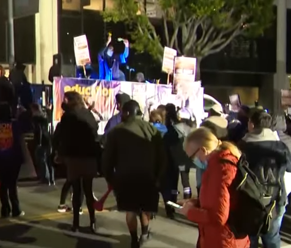SEIU cafeteria workers threaten a strike in LA